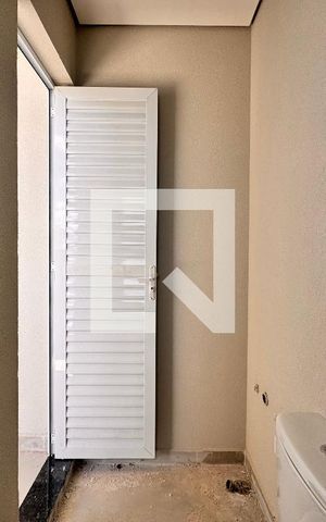 Apartamento à venda com 94m², 2 quartos e 1 vaga Apartamento à venda com 94m², 2 quartos e 1 vagaLavabo