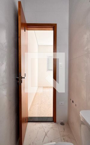 Apartamento à venda com 94m², 2 quartos e 1 vaga Apartamento à venda com 94m², 2 quartos e 1 vagaBanheiro da Suíte