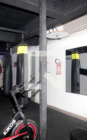 Casa à venda com 230m², 3 quartos e 4 vagasSalão da Garagem
