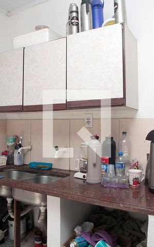 Casa à venda com 230m², 3 quartos e 4 vagasCozinha com Churrasqueira