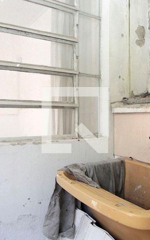 Casa à venda com 230m², 3 quartos e 4 vagasÁrea de Serviço