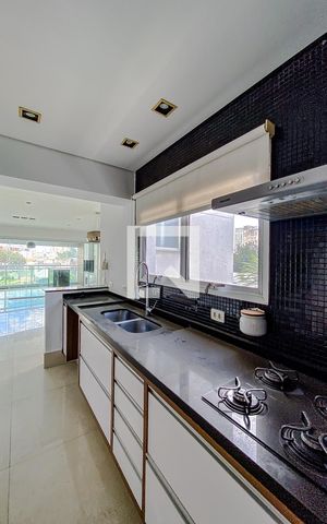 Apartamento à venda com 123m², 3 quartos e 3 vagasCozinha
