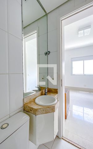 Apartamento à venda com 123m², 3 quartos e 3 vagasBanheiro da Suíte 3