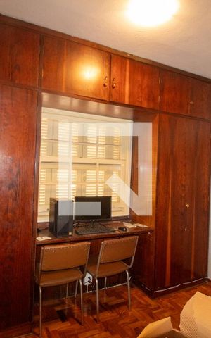 Casa para alugar com 200m², 5 quartos e 2 vagas Casa para alugar com 200m², 5 quartos e 2 vagasQuarto 2