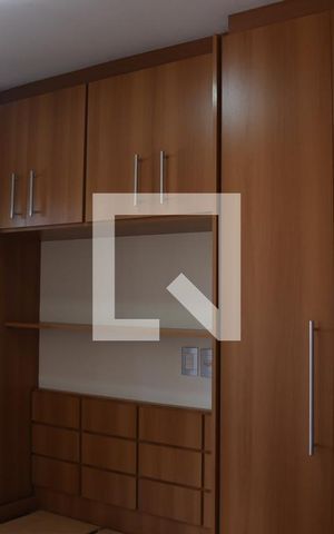 Apartamento para alugar com 65m², 3 quartos e 1 vagaQuarto