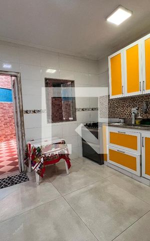 Casa para alugar com 180m², 2 quartos e sem vaga Casa para alugar com 180m², 2 quartos e sem vagaCozinha