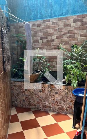 Casa para alugar com 180m², 2 quartos e sem vaga Casa para alugar com 180m², 2 quartos e sem vagaQuintal fundos