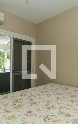 Casa de condomínio à venda com 247m², 3 quartos e 3 vagasQuarto 2