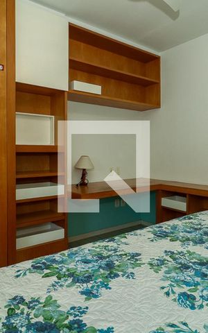 Casa de condomínio à venda com 247m², 3 quartos e 3 vagasQuarto 1