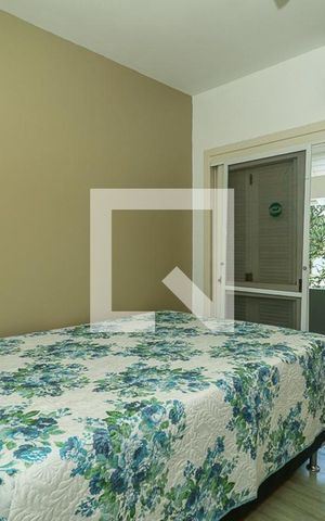 Casa de condomínio à venda com 247m², 3 quartos e 3 vagasQuarto 1