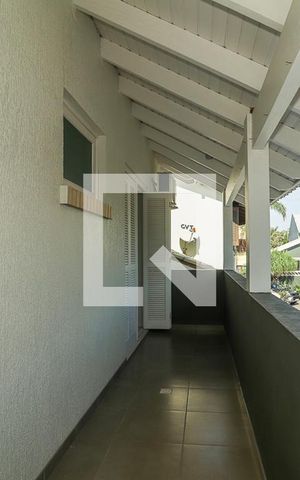 Casa de condomínio à venda com 247m², 3 quartos e 3 vagasVaranda Quarto 1