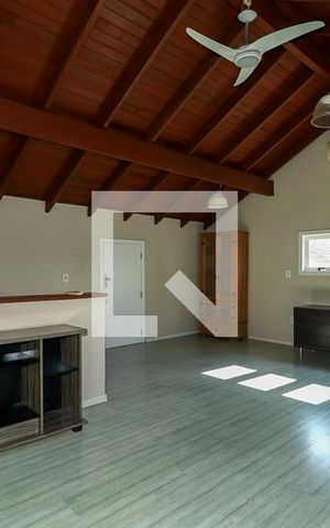 Casa de condomínio à venda com 247m², 3 quartos e 3 vagasSótão