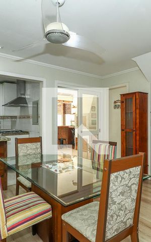Casa de condomínio à venda com 247m², 3 quartos e 3 vagasSala de Jantar