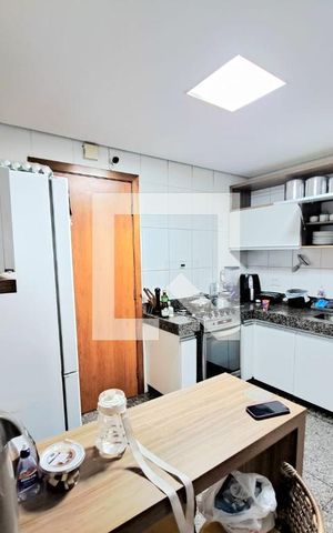 Apartamento à venda com 112m², 3 quartos e 2 vagas Apartamento à venda com 112m², 3 quartos e 2 vagasCozinha