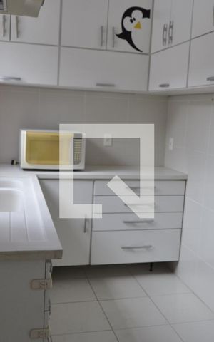 Casa de condomínio à venda com 130m², 3 quartos e 1 vagaCozinha