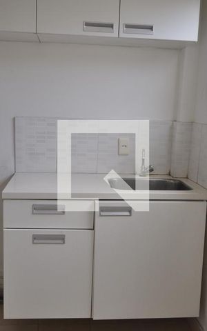 Casa de condomínio à venda com 130m², 3 quartos e 1 vagaÁrea de Serviço