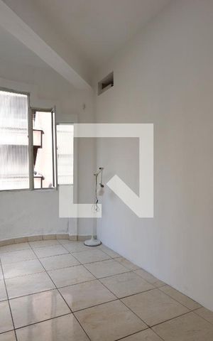 Apartamento à venda com 35m², 1 quarto e sem vagaSala
