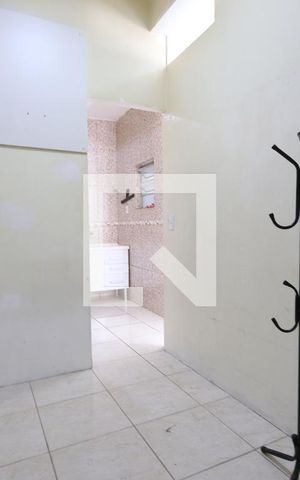 Apartamento à venda com 35m², 1 quarto e sem vagaQuarto