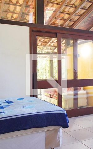 Casa para alugar com 300m², 4 quartos e 5 vagasSala