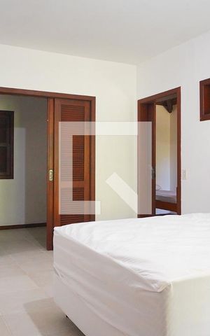 Casa para alugar com 300m², 4 quartos e 5 vagasQuarto suite