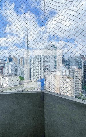 Apartamento para alugar com 238m², 3 quartos e 3 vagas Apartamento para alugar com 238m², 3 quartos e 3 vagasVaranda