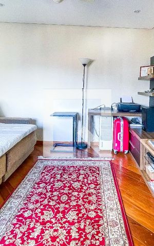 Apartamento para alugar com 238m², 3 quartos e 3 vagas Apartamento para alugar com 238m², 3 quartos e 3 vagasSala