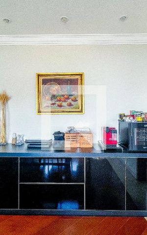 Apartamento para alugar com 238m², 3 quartos e 3 vagas Apartamento para alugar com 238m², 3 quartos e 3 vagasSala