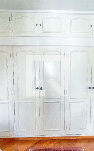 Apartamento para alugar com 238m², 3 quartos e 3 vagas Apartamento para alugar com 238m², 3 quartos e 3 vagasSuíte 1