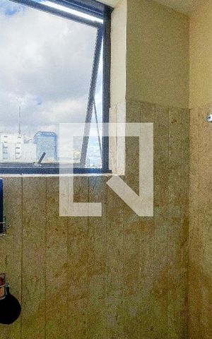 Apartamento para alugar com 238m², 3 quartos e 3 vagas Apartamento para alugar com 238m², 3 quartos e 3 vagasBanheiro da Suíte 2