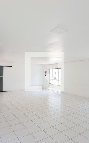 Apartamento para alugar com 50m², 2 quartos e 1 vaga Apartamento para alugar com 50m², 2 quartos e 1 vagaÁrea comum - Salão de festas