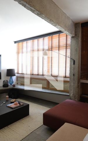 Apartamento à venda com 160m², 2 quartos e 3 vagasSala