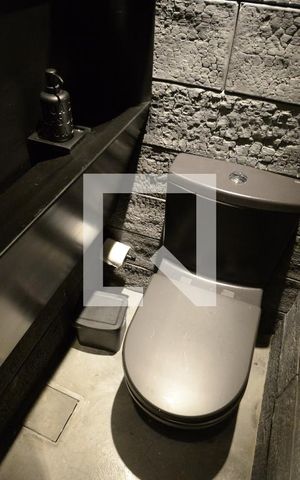 Apartamento à venda com 160m², 2 quartos e 3 vagasLavabo