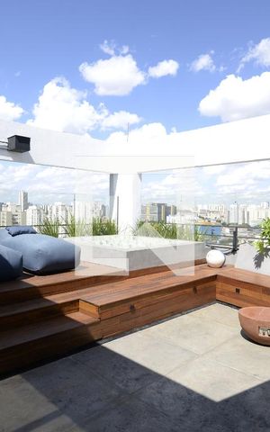 Apartamento à venda com 160m², 2 quartos e 3 vagasCobertura