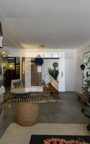 Apartamento à venda com 160m², 2 quartos e 3 vagasSala