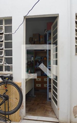 Casa para alugar com 350m², 3 quartos e 2 vagasDeposito
