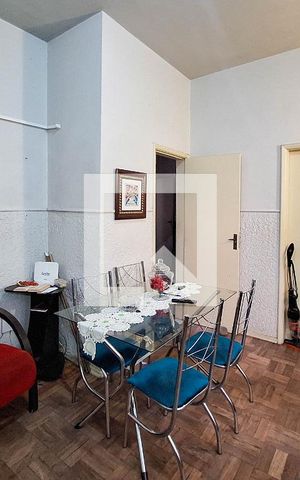 Apartamento à venda com 148m², 3 quartos e sem vaga Apartamento à venda com 148m², 3 quartos e sem vagaSala