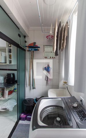 Apartamento para alugar com 72m², 2 quartos e 1 vaga Apartamento para alugar com 72m², 2 quartos e 1 vagaÁrea de Serviço