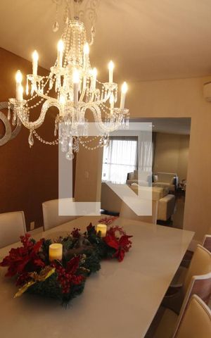 Apartamento à venda com 320m², 4 quartos e 4 vagasSala de Jantar
