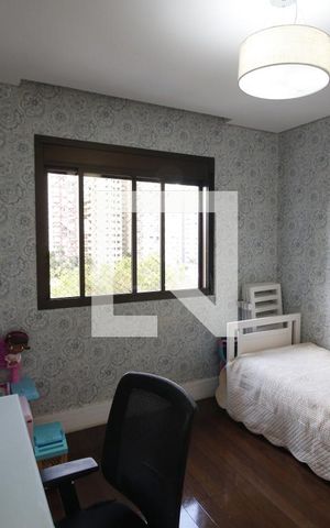 Apartamento à venda com 320m², 4 quartos e 4 vagasQuarto Suíte