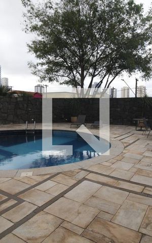 Apartamento à venda com 320m², 4 quartos e 4 vagasÁrea comum - Piscina