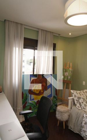 Apartamento à venda com 320m², 4 quartos e 4 vagasQuarto 2