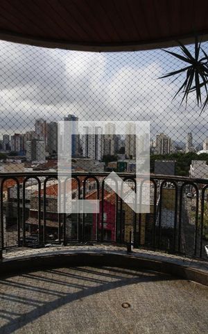 Apartamento à venda com 320m², 4 quartos e 4 vagasSacada