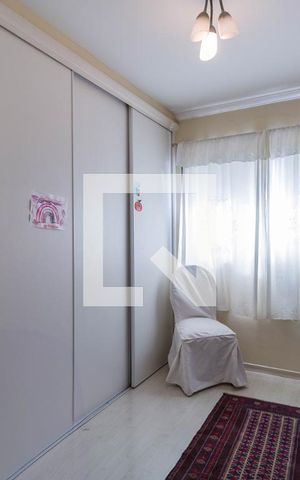 Apartamento à venda com 169m², 4 quartos e 3 vagas Apartamento à venda com 169m², 4 quartos e 3 vagasQuarto