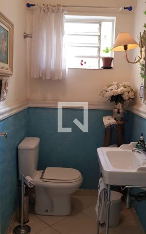 Casa para alugar com 178m², 3 quartos e 2 vagas Casa para alugar com 178m², 3 quartos e 2 vagasLavabo