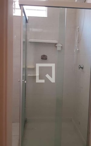 Casa para alugar com 178m², 3 quartos e 2 vagas Casa para alugar com 178m², 3 quartos e 2 vagasBanheiro