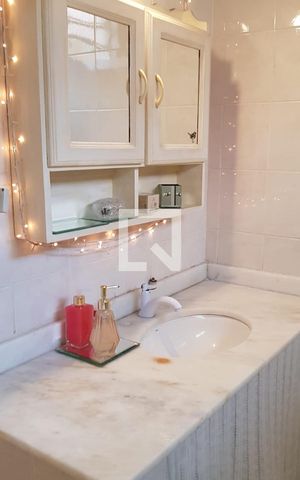Casa para alugar com 178m², 3 quartos e 2 vagas Casa para alugar com 178m², 3 quartos e 2 vagasBanheiro