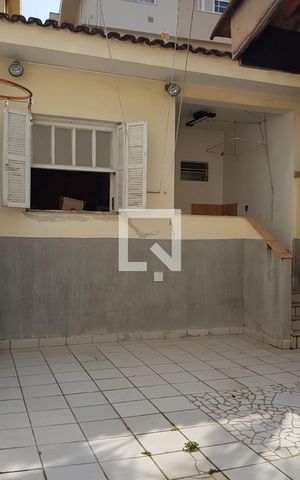 Casa para alugar com 178m², 3 quartos e 2 vagas Casa para alugar com 178m², 3 quartos e 2 vagasÁrea externa