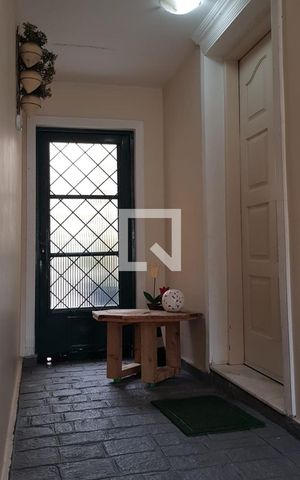 Casa para alugar com 178m², 3 quartos e 2 vagas Casa para alugar com 178m², 3 quartos e 2 vagasSala