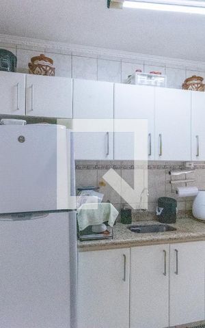 Apartamento para alugar com 100m², 2 quartos e 1 vaga Apartamento para alugar com 100m², 2 quartos e 1 vagaCozinha