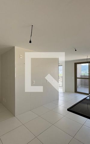 Apartamento à venda com 372m², 4 quartos e 4 vagas Apartamento à venda com 372m², 4 quartos e 4 vagasCozinha
